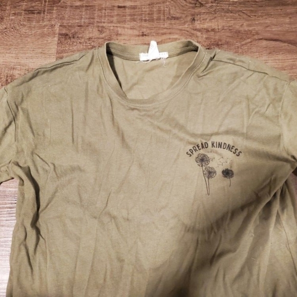 T-shirt - Picture 2 of 4